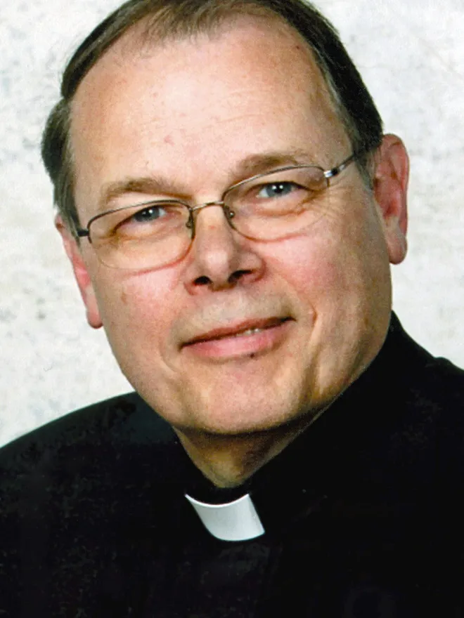 Morbidology the Podcast - 214: Father Edward Hinds